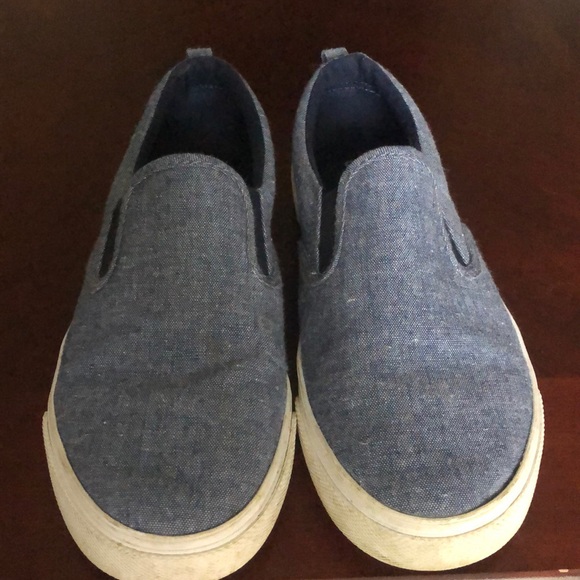 Old Navy Boys Slip On 👞 Shoe
